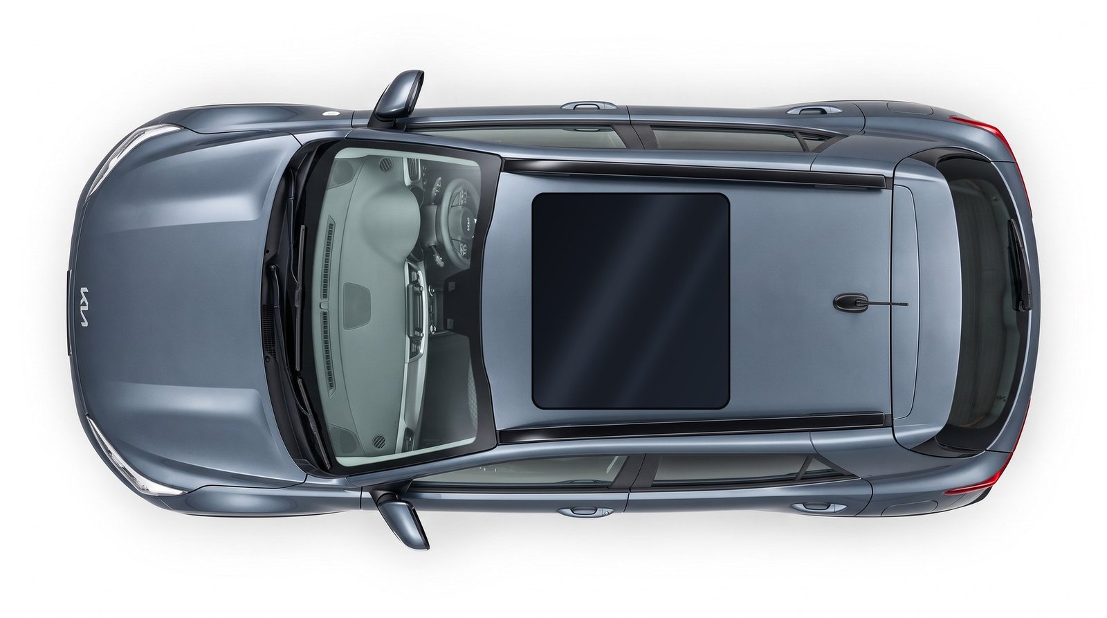 The Stonic seen from directly above, showing the glass sunroof, roof rails and antenna